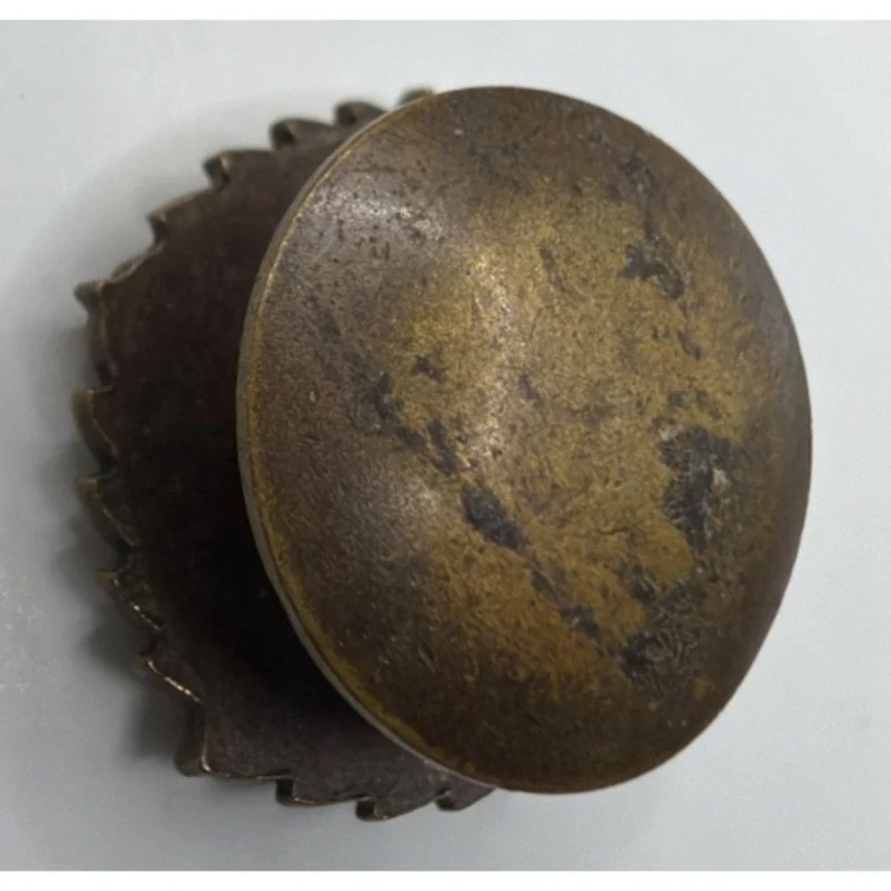 Antique WWI Honorable Discharge-Victory Lapel Button / Pin - World War 1 - 0.6